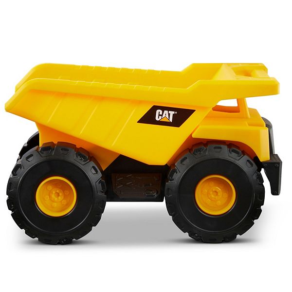 CAT Construction Fleet Dump Truck