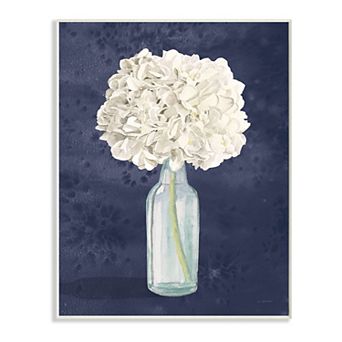 Stupell Home Decor White Floral Bouquet Plaque Wall Art