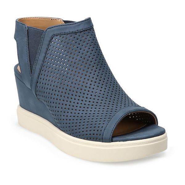 Kohls wedge sales sneakers