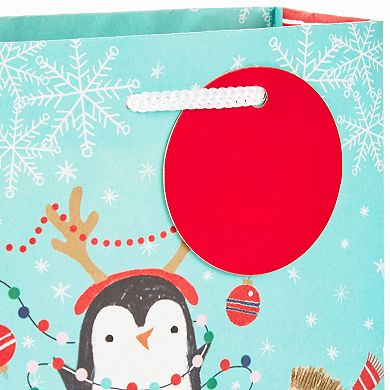 Hallmark Snowy Scenes Christmas Gift Bags in Assorted Sizes 8-Pack