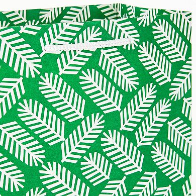 Hallmark Minimalist Design Christmas Gift Bags in Assorted Sizes 12-Pack