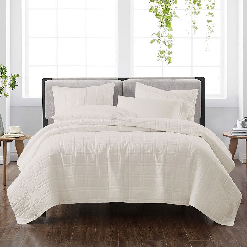 18229703 Cannon Solid Quilt Set & Shams, White, Full/Queen sku 18229703