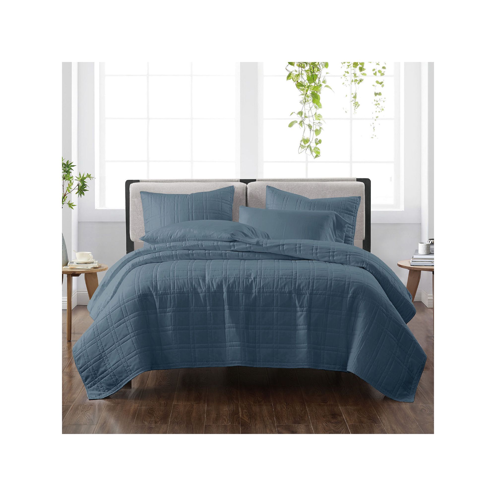Cannon Solid Quilt Set with Shams, Blue