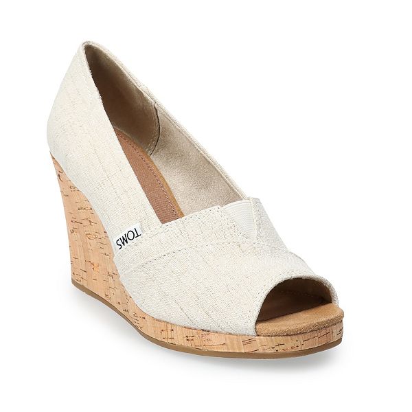 Do Toms Clasc Shoes Come in a Wedge?