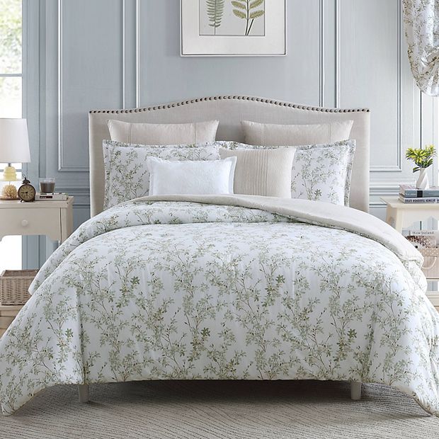 Laura Ashley Lindy Comforter Set