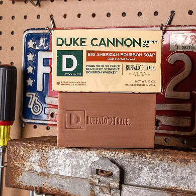 Duke Cannon Supply Co. Big American Bourbon Bar Soap