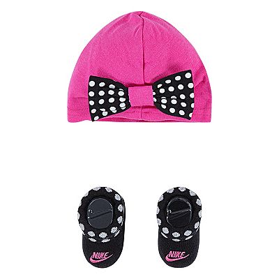 Baby nike hat and socks online