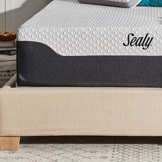 Sealy Sealy 4 Pillowtop & Gel Memory Foam Mattress Topper