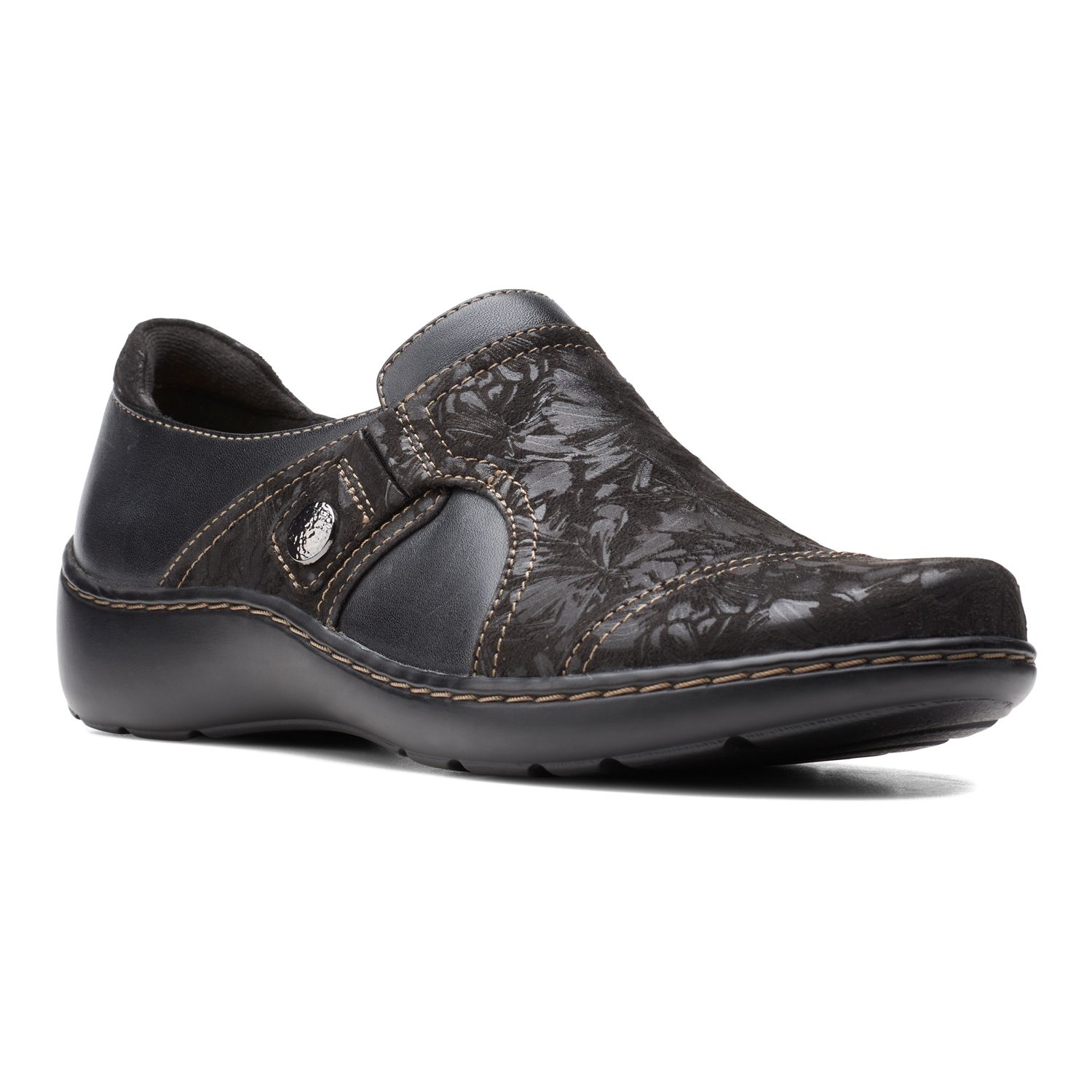 clarks ladies casual shoes