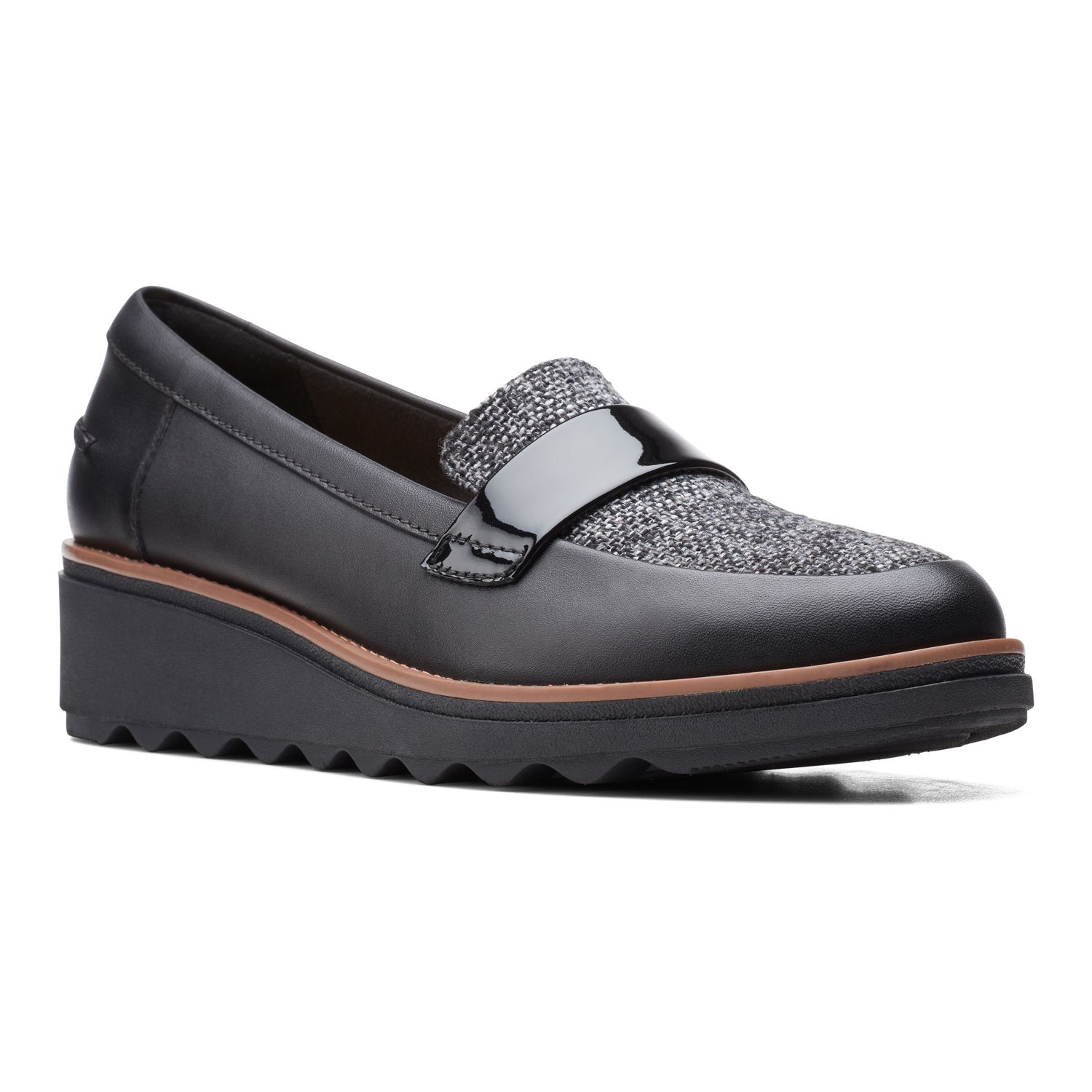 clarks loafers womens