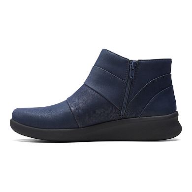 Clarks® Cloudsteppers Sillian 2.0 Rise Women's Ankle Boots