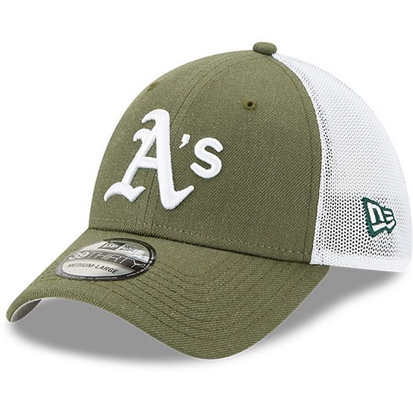 Men's New Era Green Oakland Athletics 39THIRTY Logo Turn Flex Hat