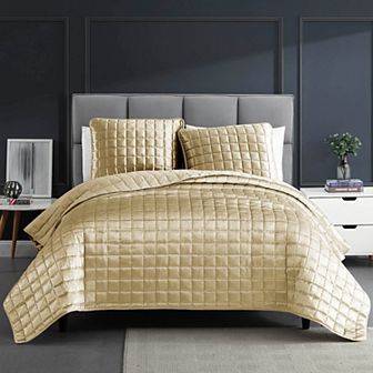 Riverbrook Home Lyndon 3 pc Quilt Set and Shams