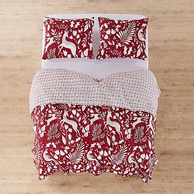 Burgundy plaid quilt set by on sale Oscar & Grace, brand new.