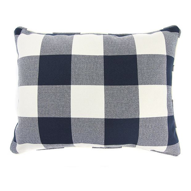 Jordan manufacturing outdoor outlet throw pillows