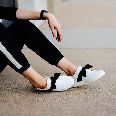 Journee Abrina Comfort Foam Women's Sneakers