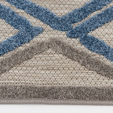 Loomaknoti Pheba Area Rug