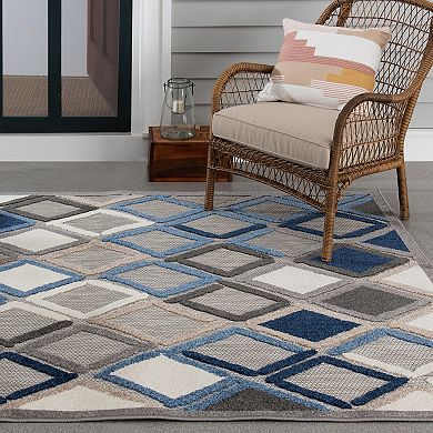 Loomaknoti Pheba Area Rug