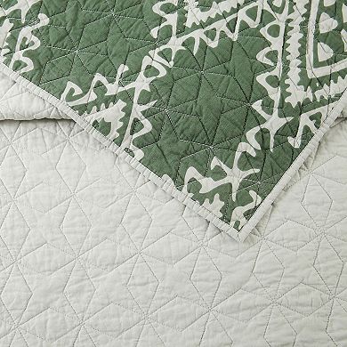 Jungalow Aisha Quilt Set with Shams
