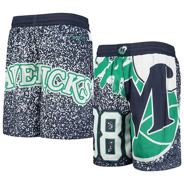 Youth Mitchell & Ness Blue Dallas Mavericks Hardwood Classics Swingman Shorts Size: Extra Large