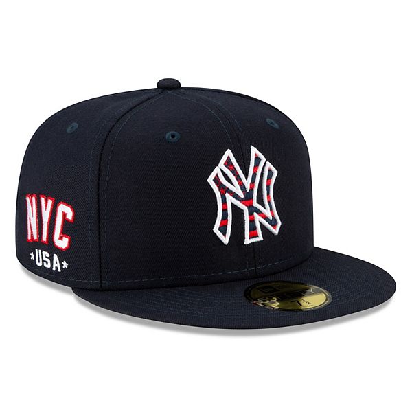 MLB STORE NYC - SOL gets New Era Yankees fitted caps for a fan 