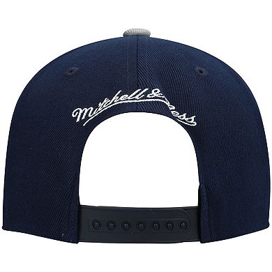 Men's Mitchell & Ness Navy Dallas Mavericks Core Basic Snapback Hat
