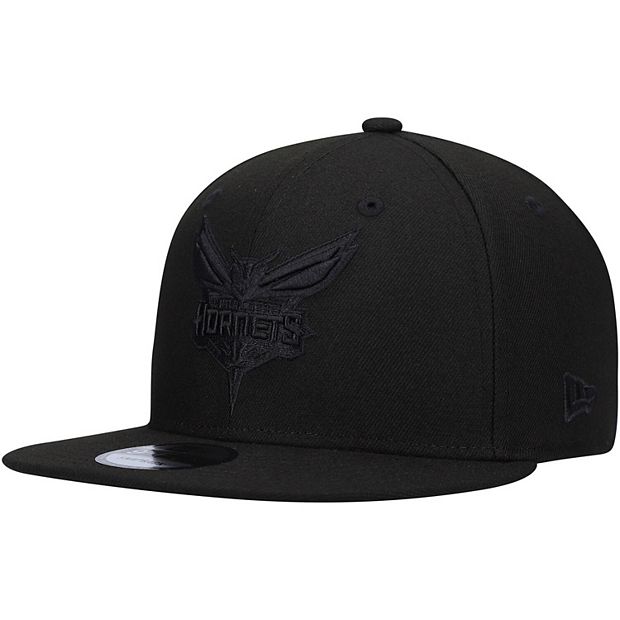 Charlotte Hornets MONOCHROME XL-LOGO Grey-Black Fitted Hat