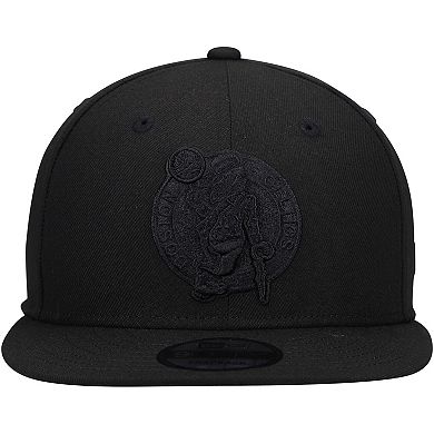 Men's New Era Boston Celtics Black On Black 9FIFTY Snapback Hat