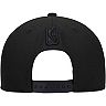 Men's New Era Philadelphia 76ers Black On Black 9FIFTY Snapback Hat