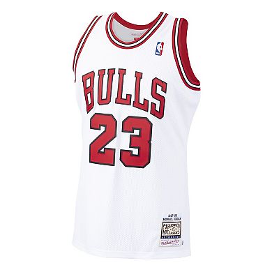 Men's Mitchell & Ness Michael Jordan White Chicago Bulls 1997-98 Hardwood Classics Authentic Player Jersey