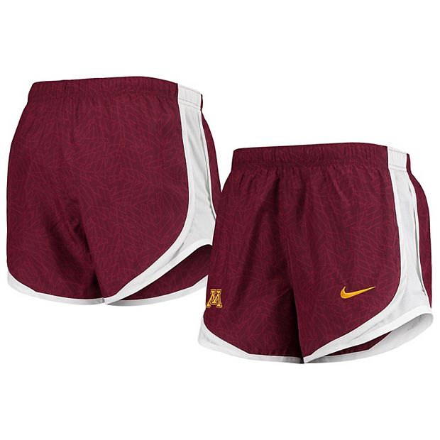 Burgundy hot sale nike shorts