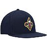Men's Mitchell & Ness Navy New Orleans Pelicans Silicon Grass Snapback Hat