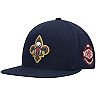 Men's Mitchell & Ness Navy New Orleans Pelicans Silicon Grass Snapback Hat