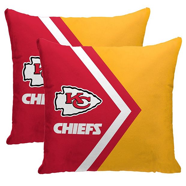 Kansas City Chiefs 16'' x 16'' Side Arrow Poly Span Decor Pillows