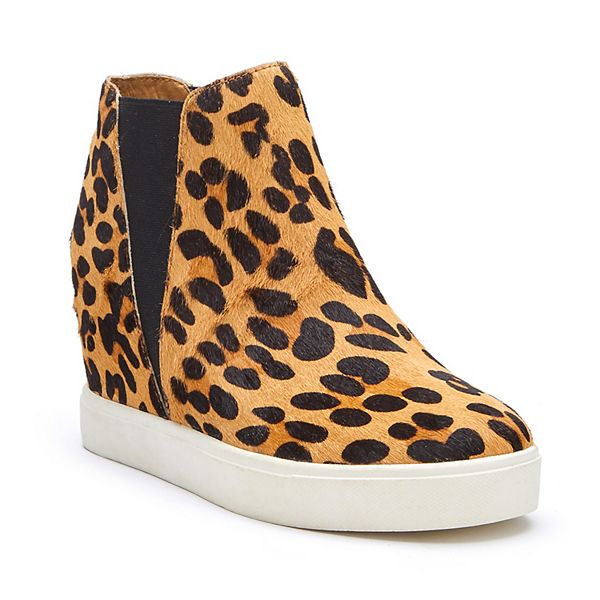 Coconuts by Matisse Lure Women's Wedge Sneakers