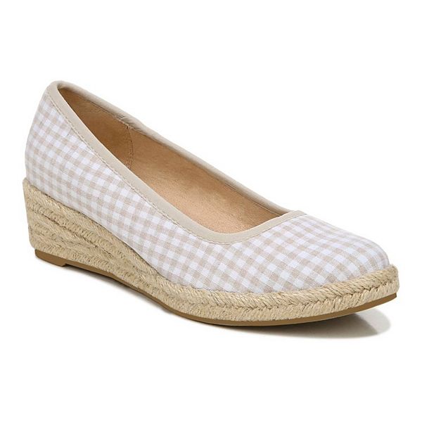 lifestride karma women's espadrille wedges