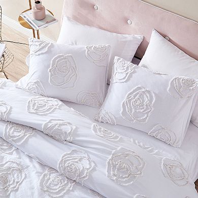 Betsey Johnson Rambling Rose Duvet Cover Set