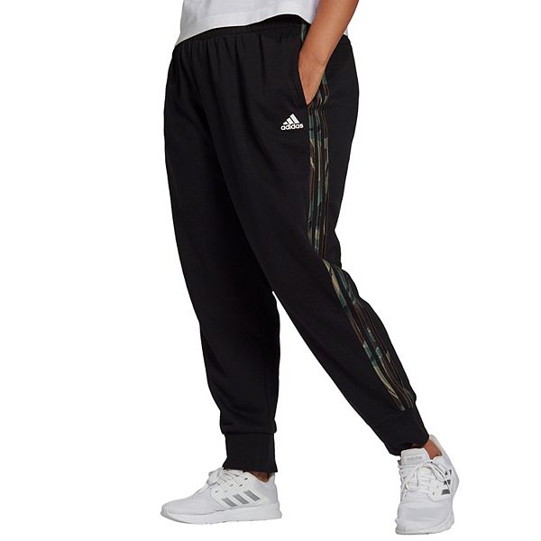 Adidas camo sales joggers womens