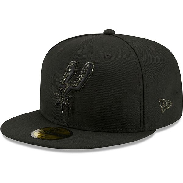 Men's New Era Black San Antonio Spurs Logo Spark 59FIFTY Fitted Hat