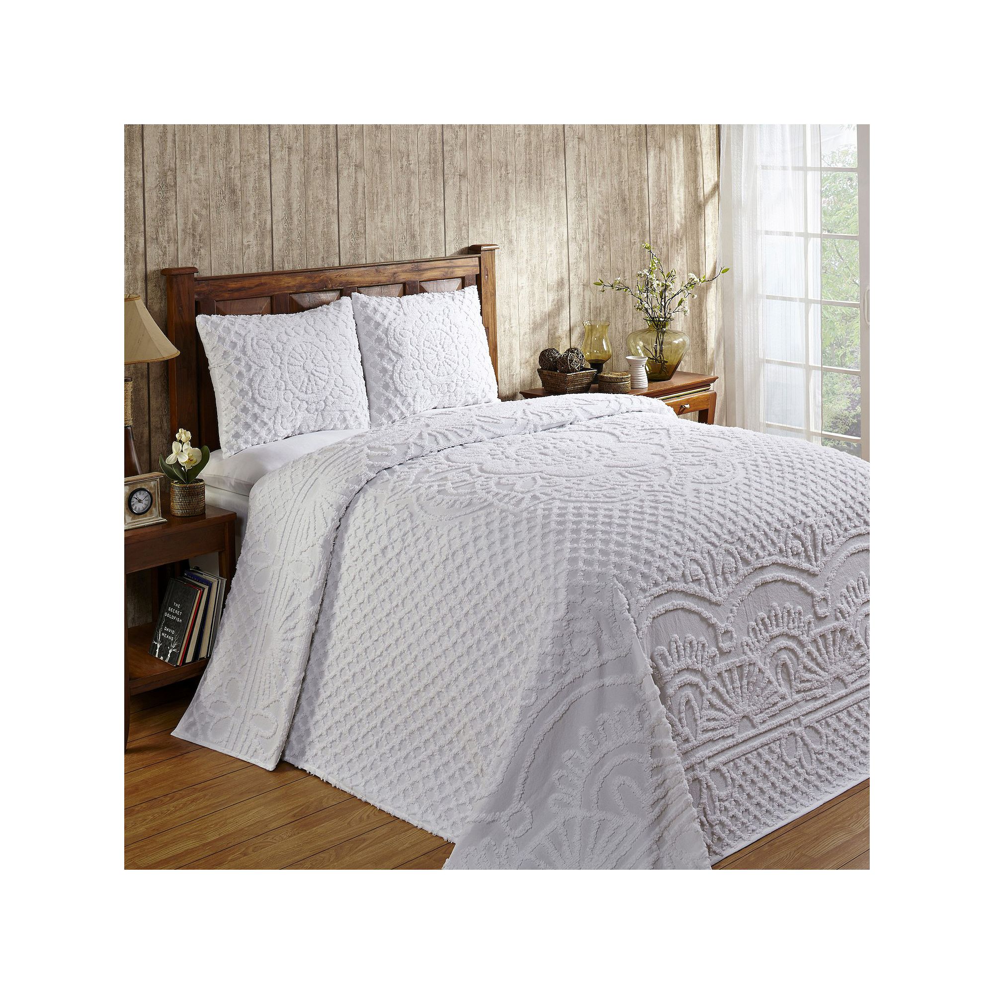 Better Trends Trevor Chenille Bedspread Set, White