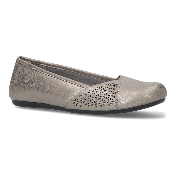 white flats kohls