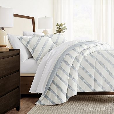 Home Collection Distressed Stripe Reversible Comforter