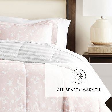 Home Collection Pressed Flowers Reversible Comforter Set