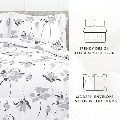 Home Collection Magnolia Patterned Comforter Set