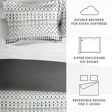 Home Collection Premium Ultra Soft Etched Gate Pattern Reversible Duvet Cover Set