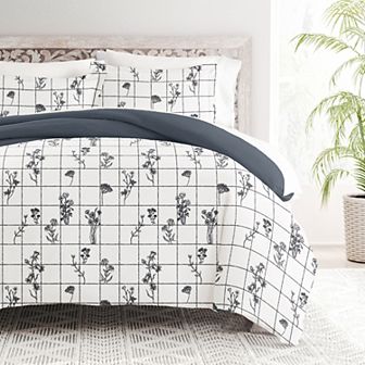Home Collection Premium Ultra Soft Flower Field Pattern Reversible Duvet Cover Set