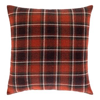 Decor 140 Catalina Traditional Throw Pillow