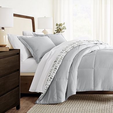 Home Collection Premium Down-Alternative Moonlight Stars Reversible Comforter Set