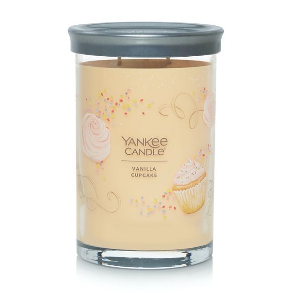 Yankee Candle Medium 2-Wick Tumbler Candle Vanilla Cupcake 