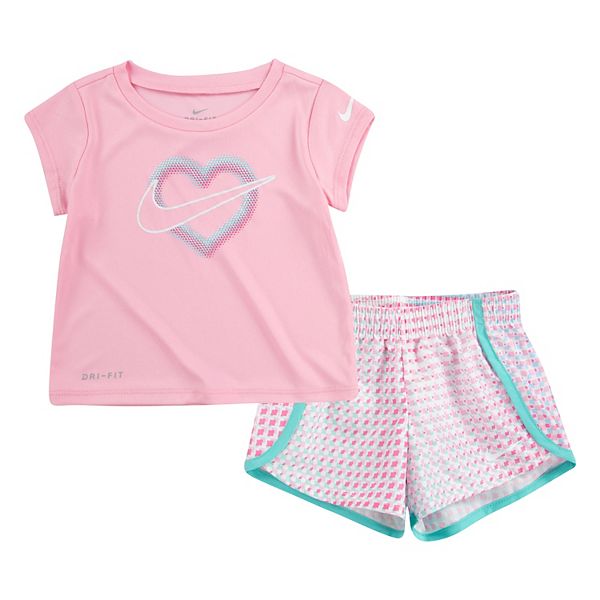 Baby Girl Nike Dri-FIT Heart Logo Tee & Printed Sprinter Shorts Set